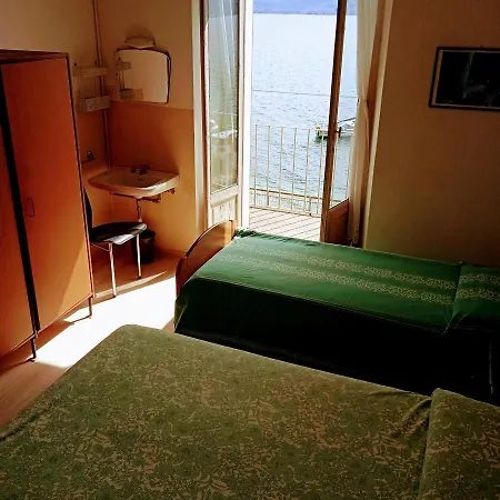 Bed & Breakfast Trattoria Della Cascata 3*
