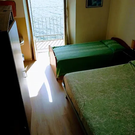 Trattoria Della Cascata B&B 오게비오