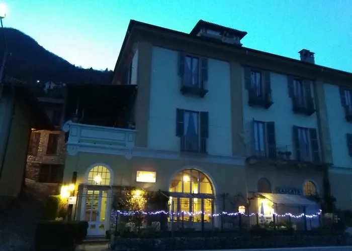 Trattoria Della Cascata 住宿加早餐酒店 3*