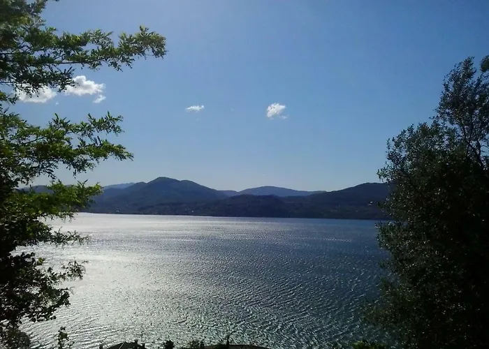 Trattoria Della Cascata أوجيبيو