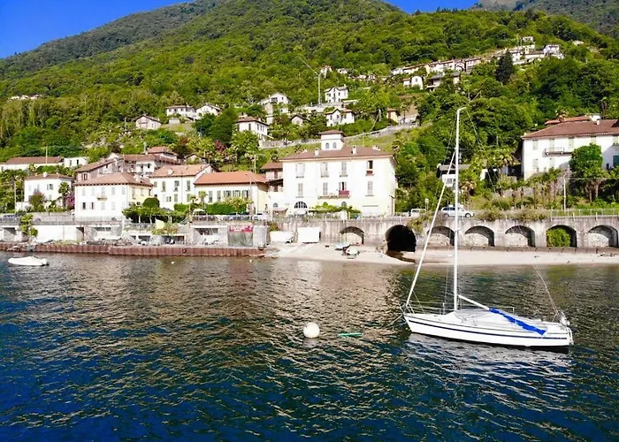 Trattoria Della Cascata أوجيبيو